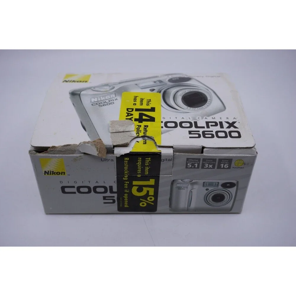 NIKON Coolpix 5600 Original box w/ Cables, Manual *READ* (No Camera)